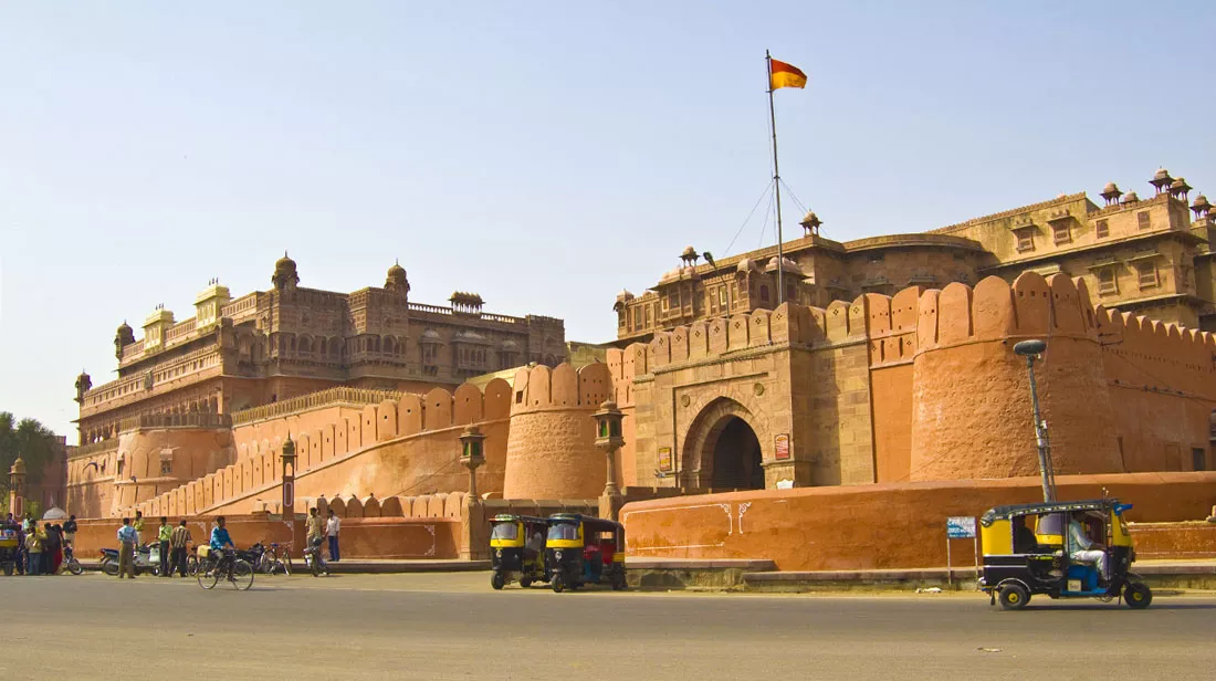 exterior-of-junagarh-fort-bikaner