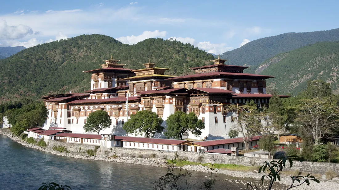 typical-house-punakha