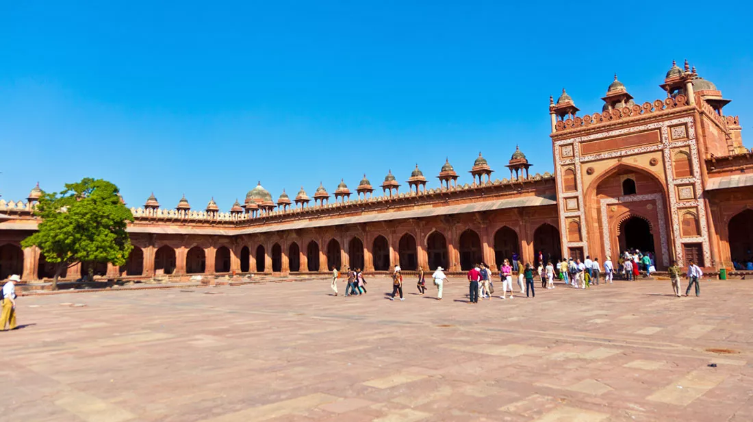 fatehpur-sikri