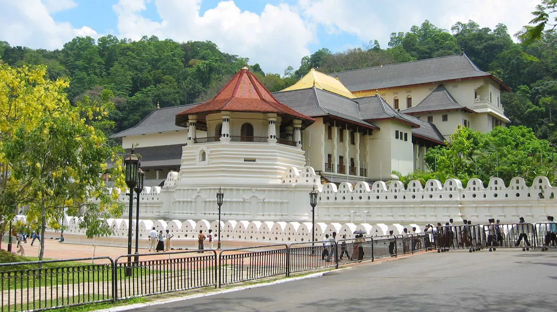 sacred-city-kandy
