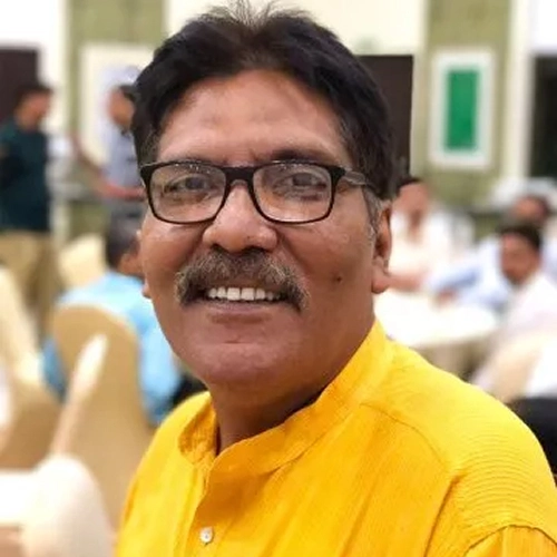 Dr Shailesh Tripathi