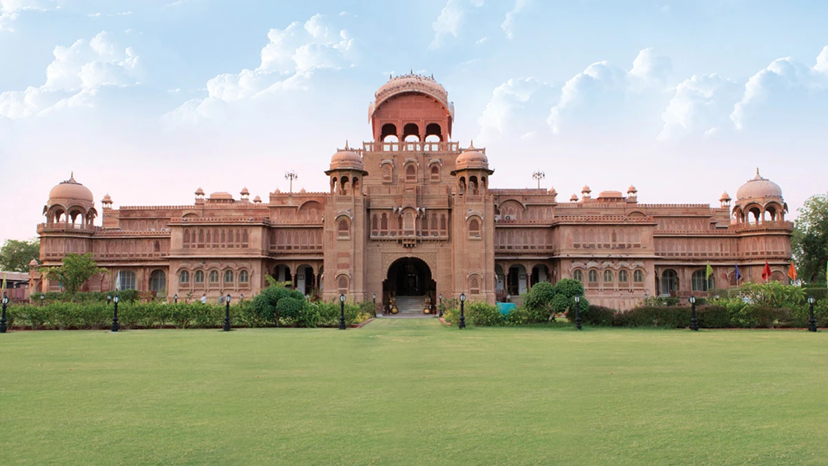 Laxmi Niwas Palace