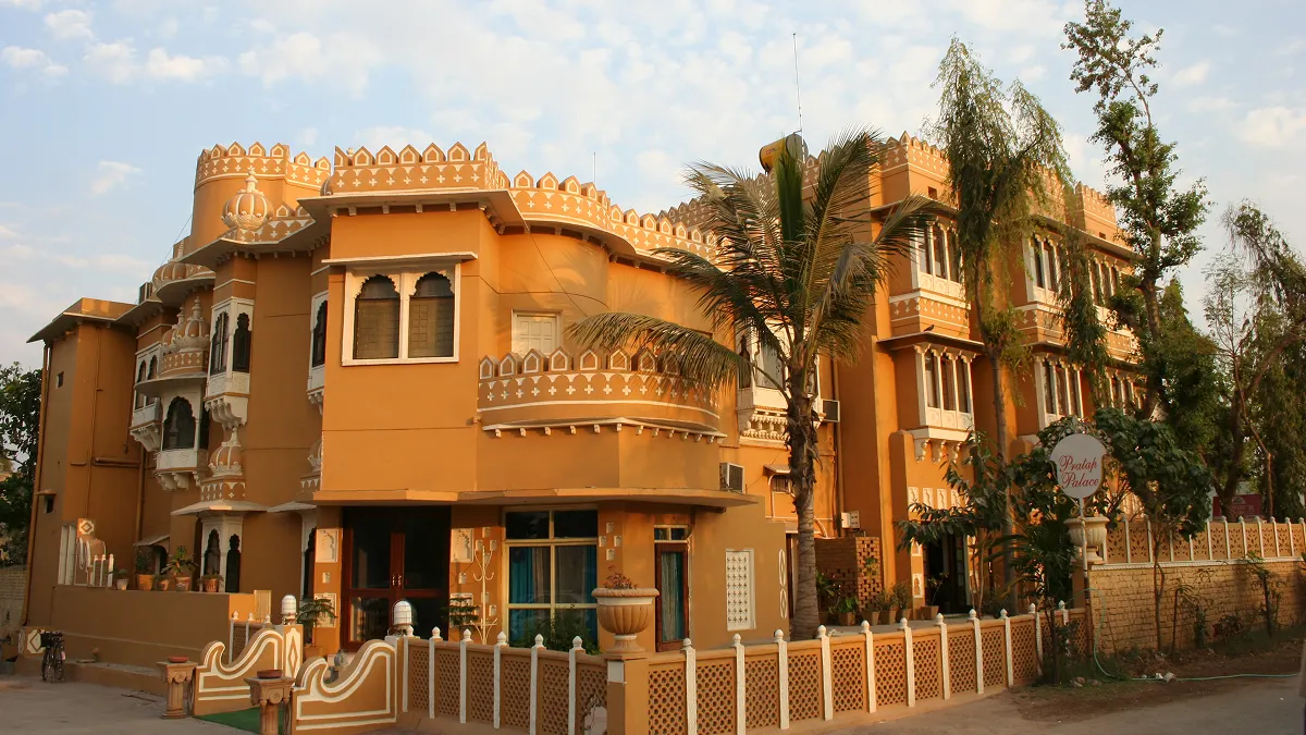 Hotel Pratap Palace